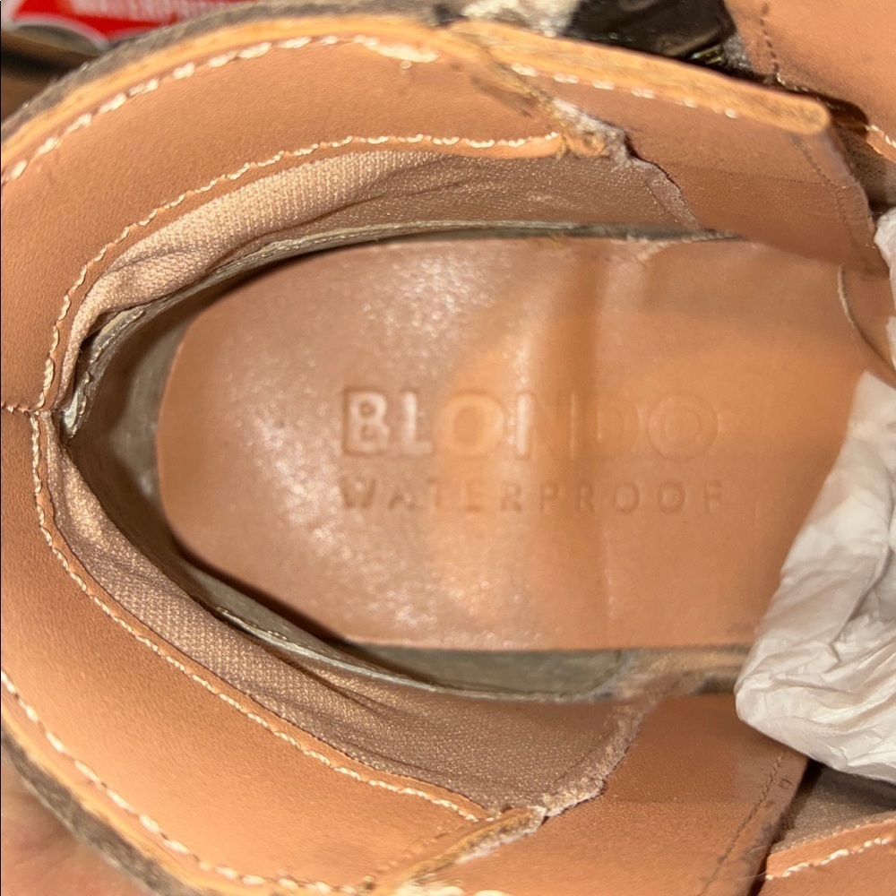 Brand NEW Blondo Liam Waterproof Brown Ankle Booties 6.5 - Picture 7 of 10